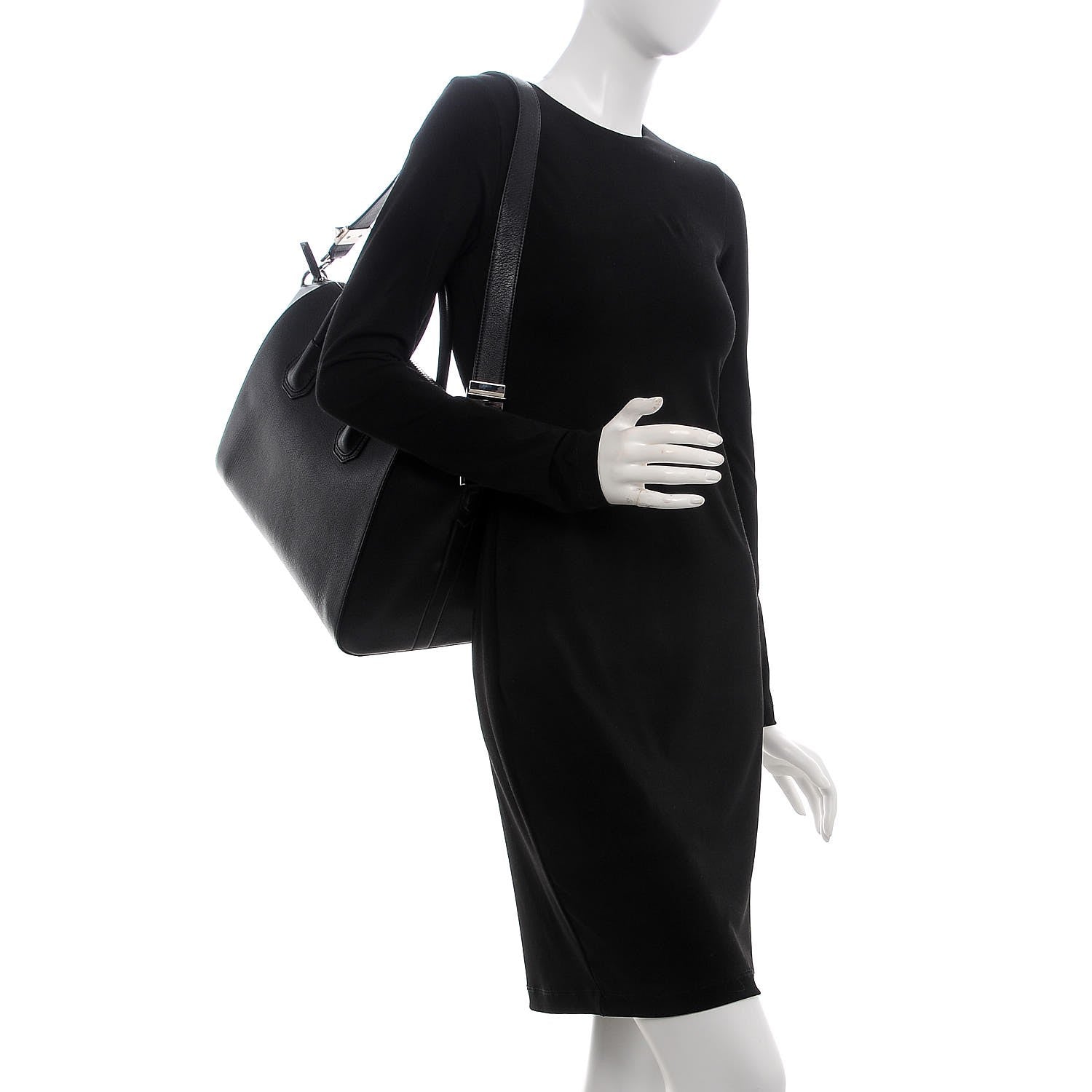Givenchy Sugar Goatskin Medium Antigona Black 2 of 16