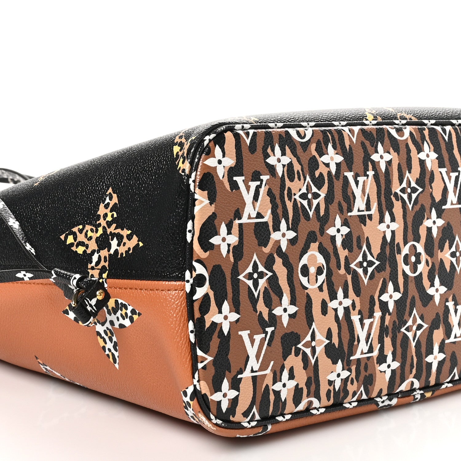 Louis Vuitton Monogram Giant Jungle Neverfull MM Black 9 of 10