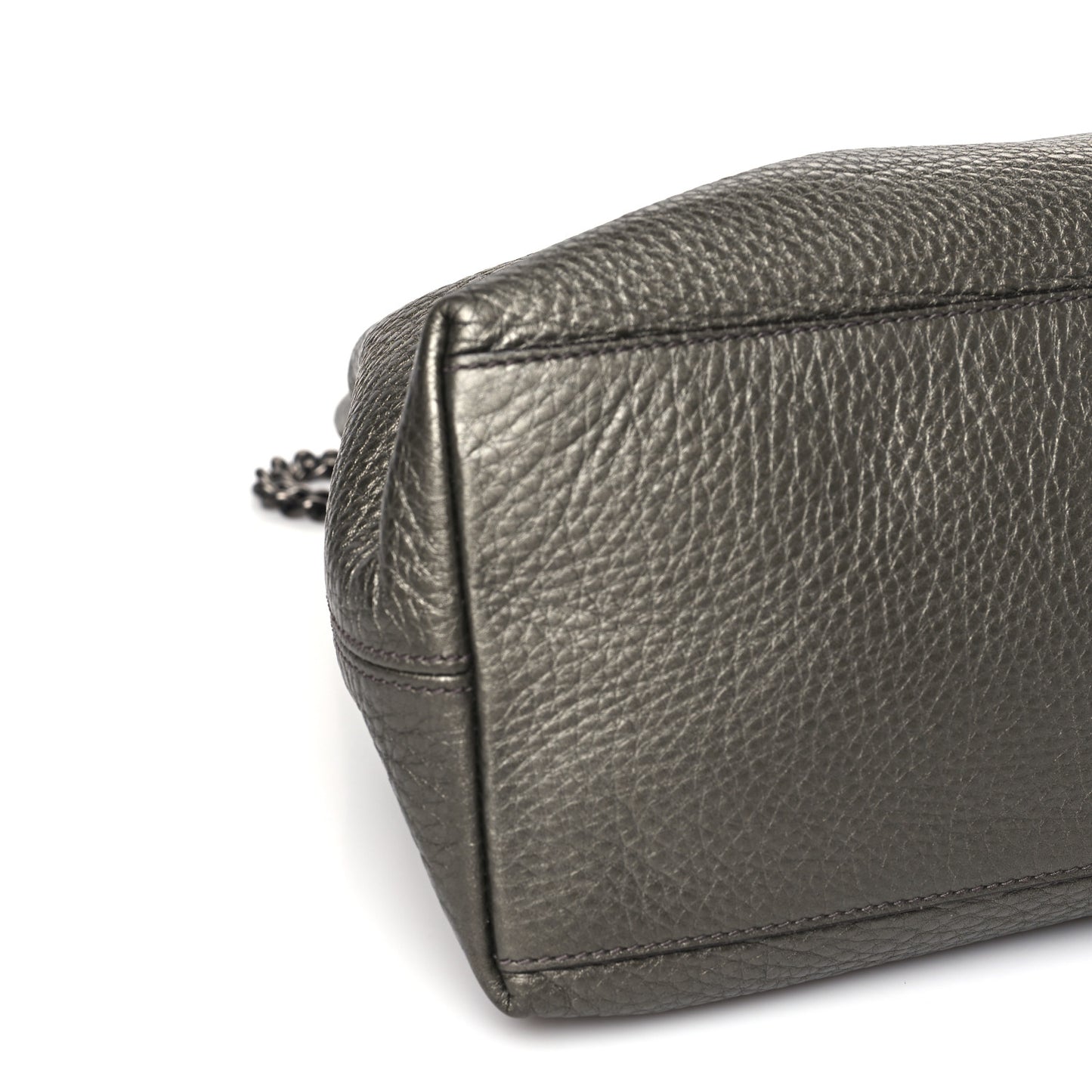 Metallic Pebbled Calfskin Medium Soho Chain Shoulder Bag Sasso