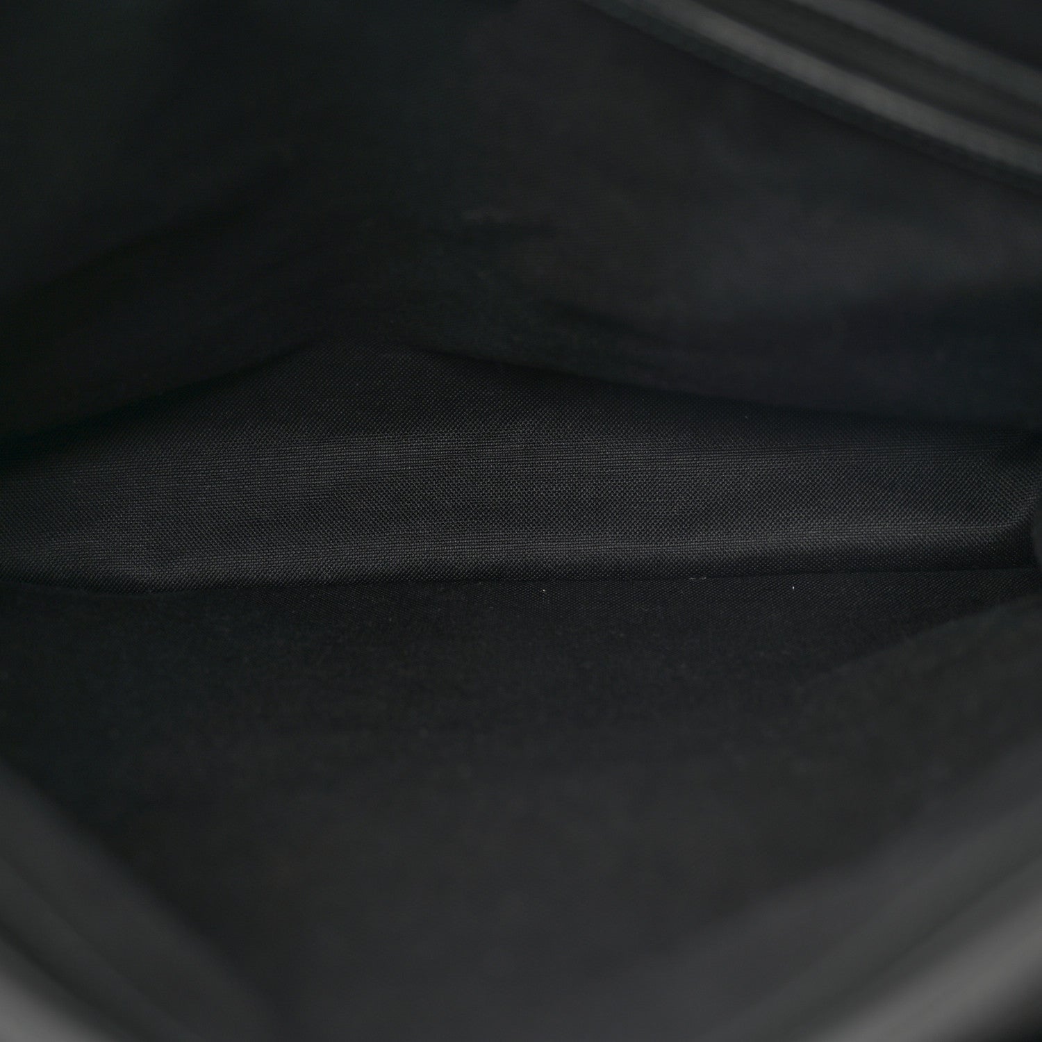 Gucci Calfskin Rubber Effect Tall Convertible Tote Black 5 of 10