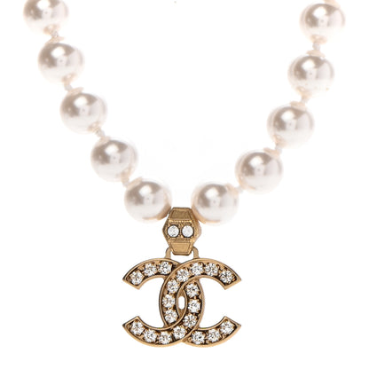 Chanel Pearl Crystal CC Short Necklace Gold 3 of 7