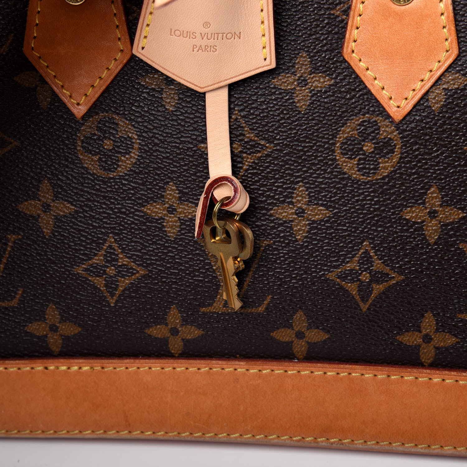 Louis Vuitton Monogram Alma BB 22 of 33