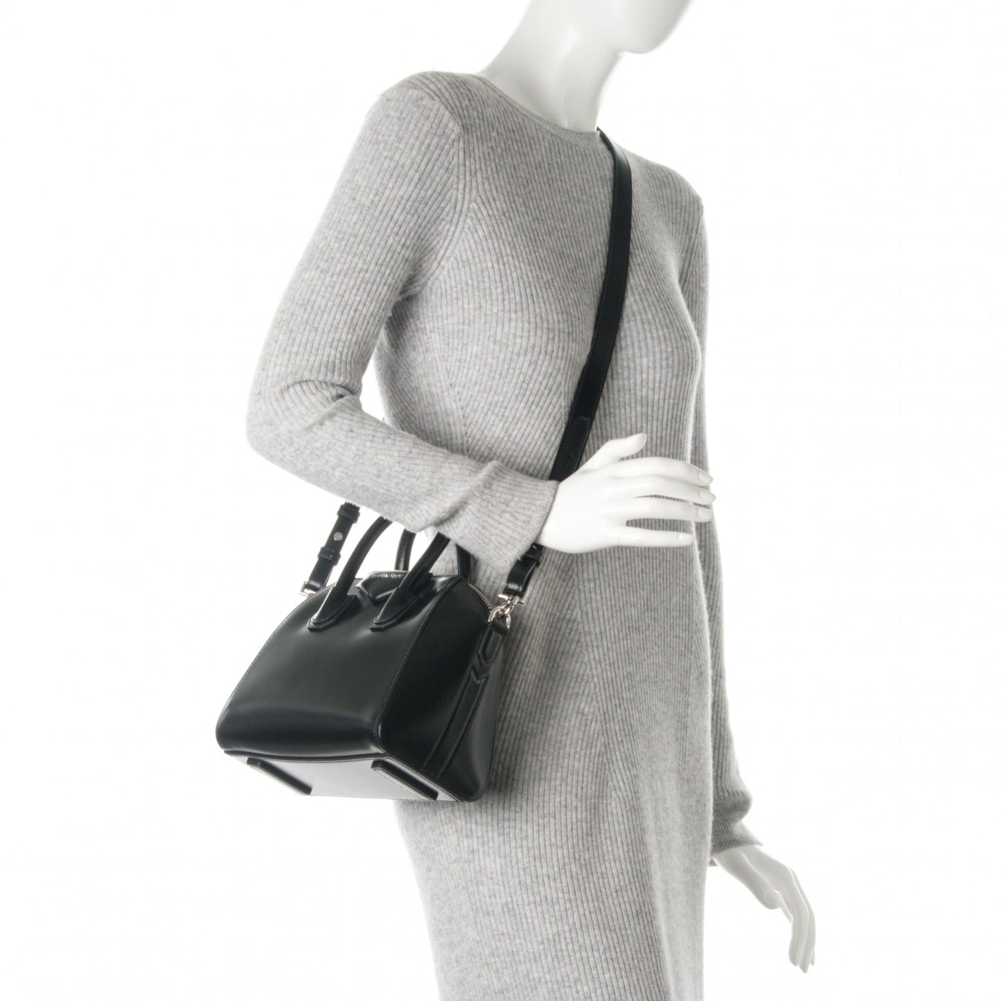 Shiny Lord Calfskin Mini Antigona Black