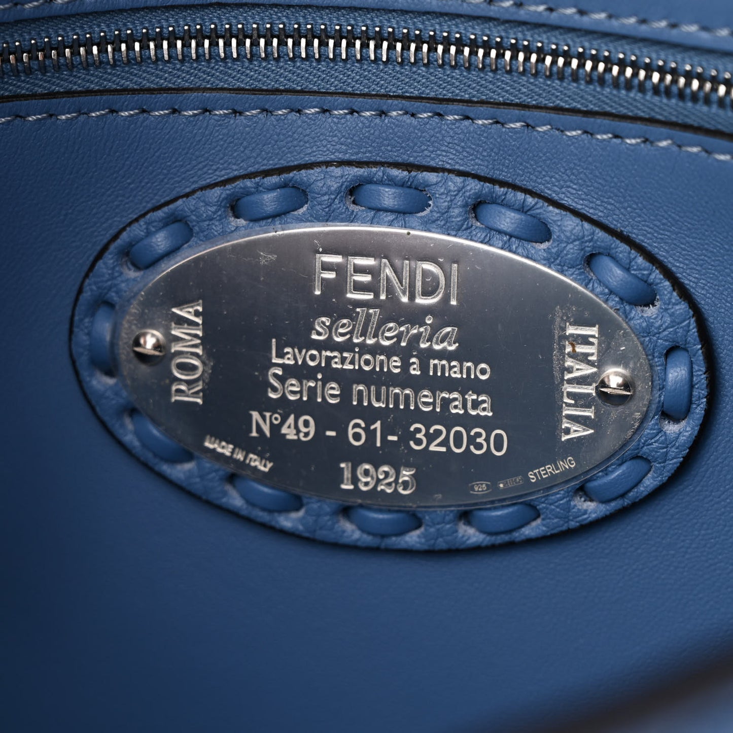 Cuoio Roma Sellerissima Nappa Sintetica Tape Stitch Baguette Placca Argento Blue