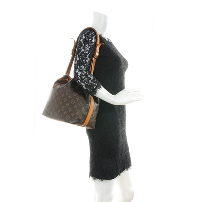 Louis Vuitton Monogram Petit Noe 2 of 7