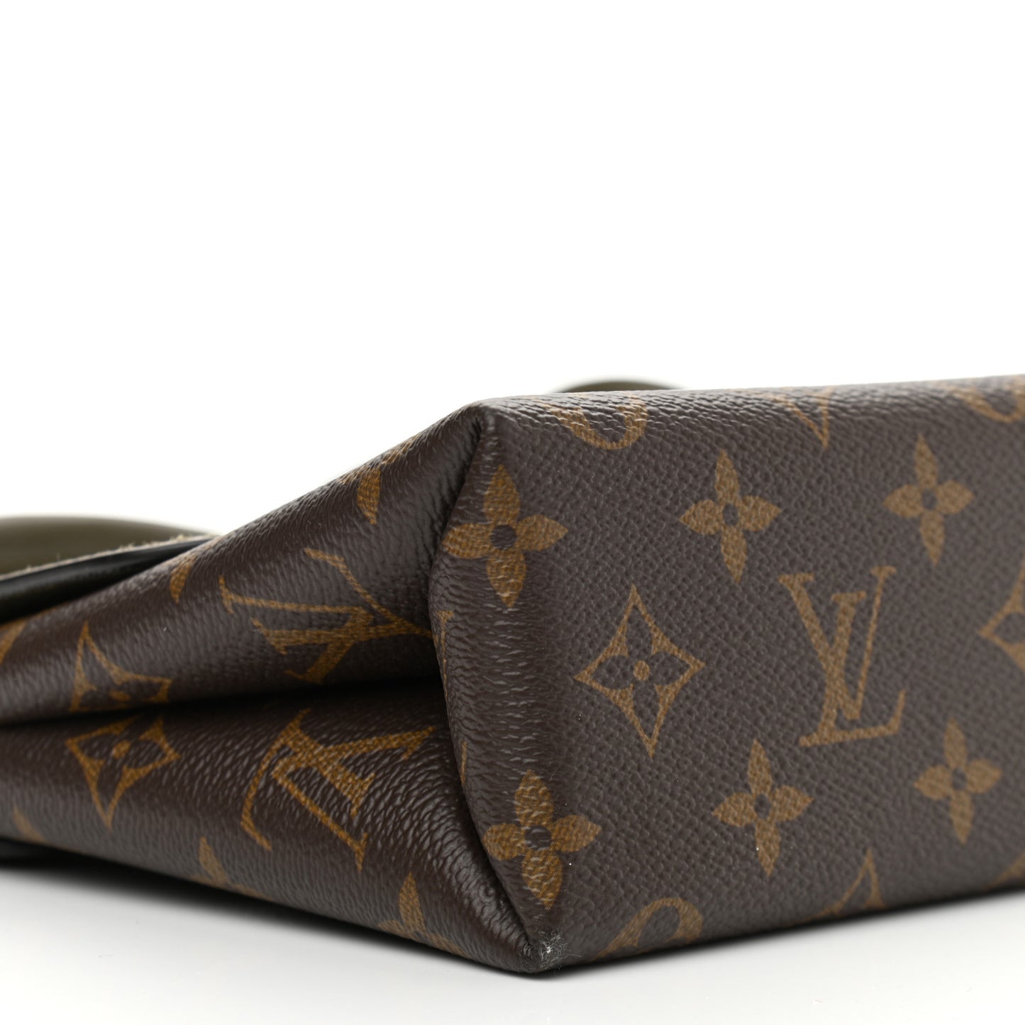Monogram Locky BB Laurier