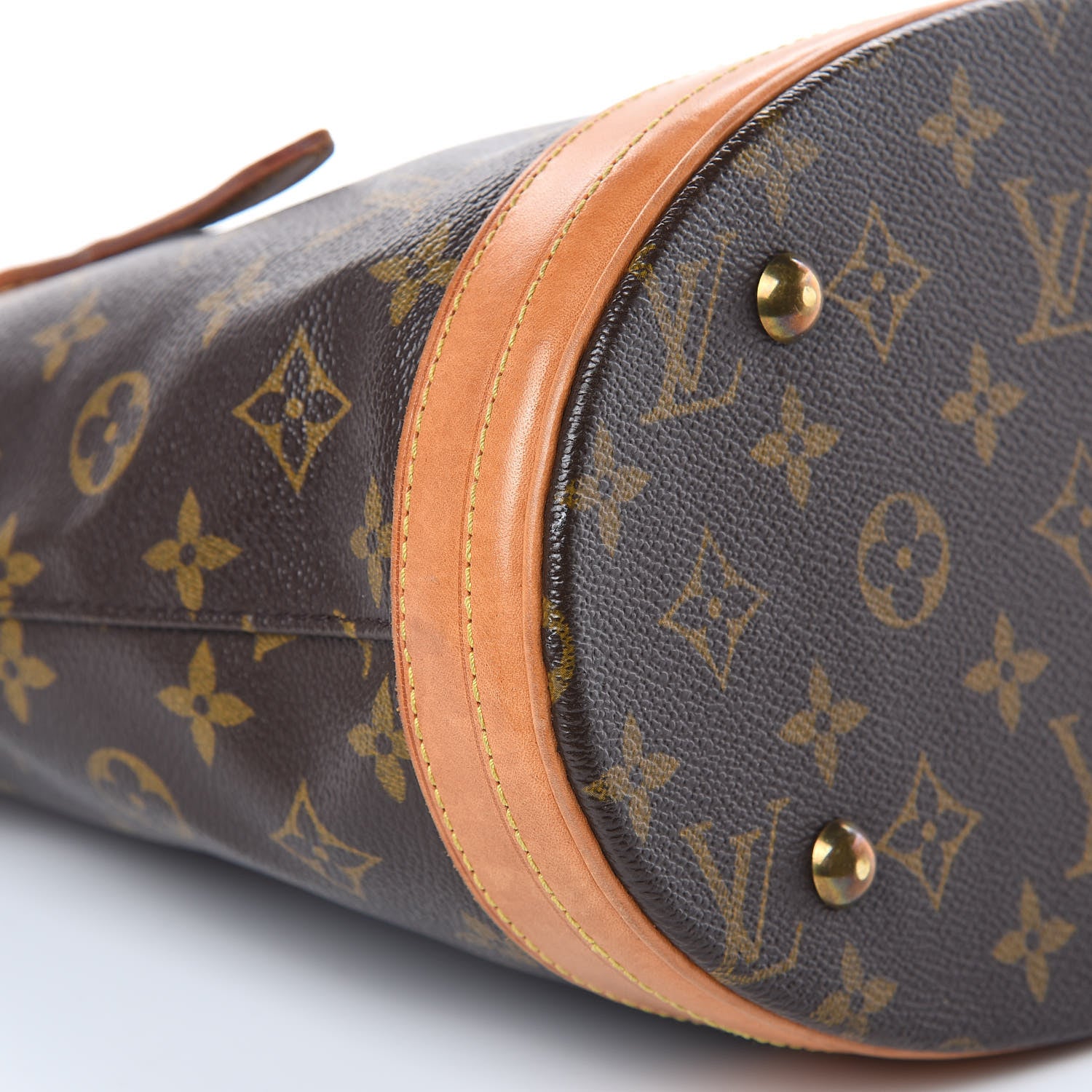 Louis Vuitton Monogram Petit Bucket 23 8 of 16
