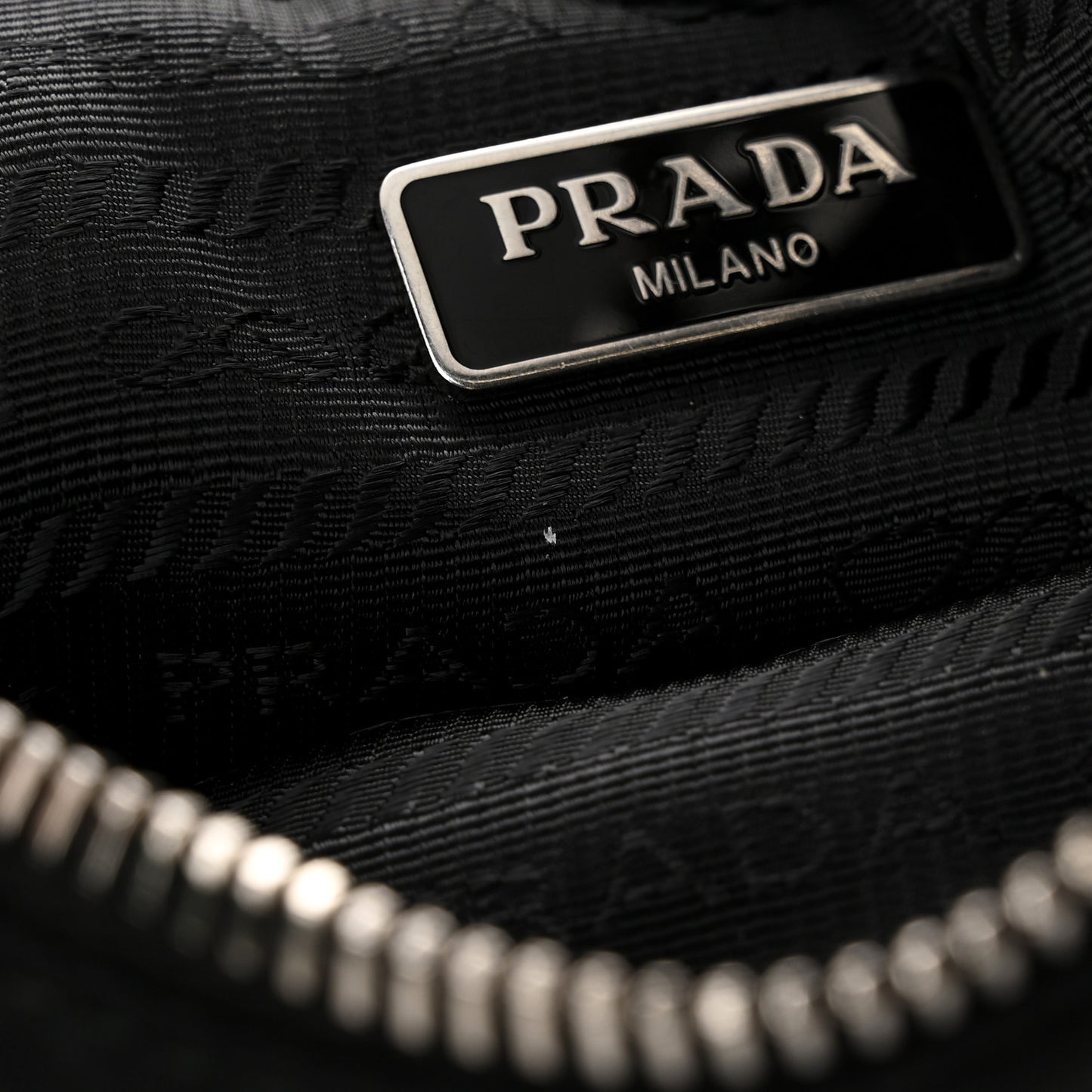 Nylon Re-Edition 2005 Shoulder Bag Black
