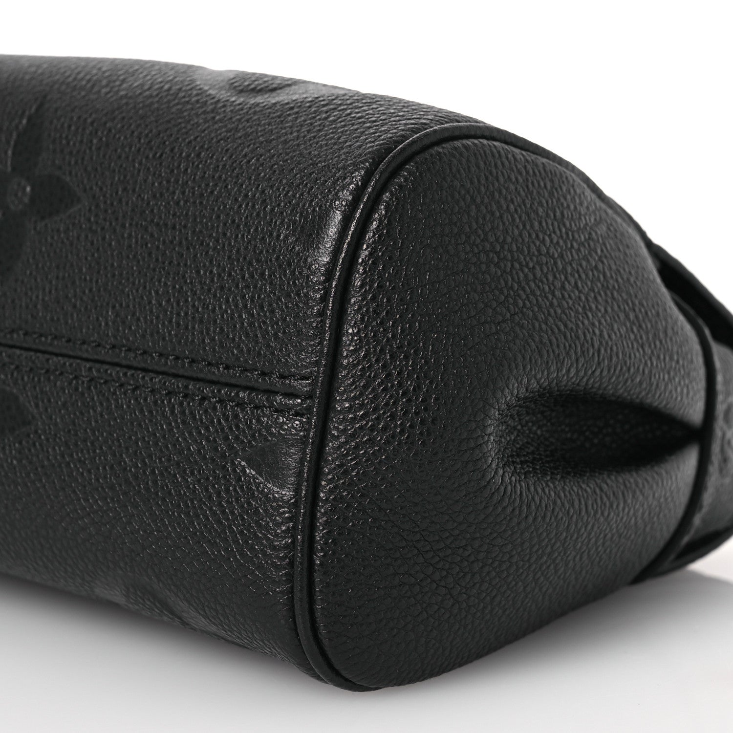 Louis Vuitton Empreinte Monogram Giant Favorite Black 10 of 14