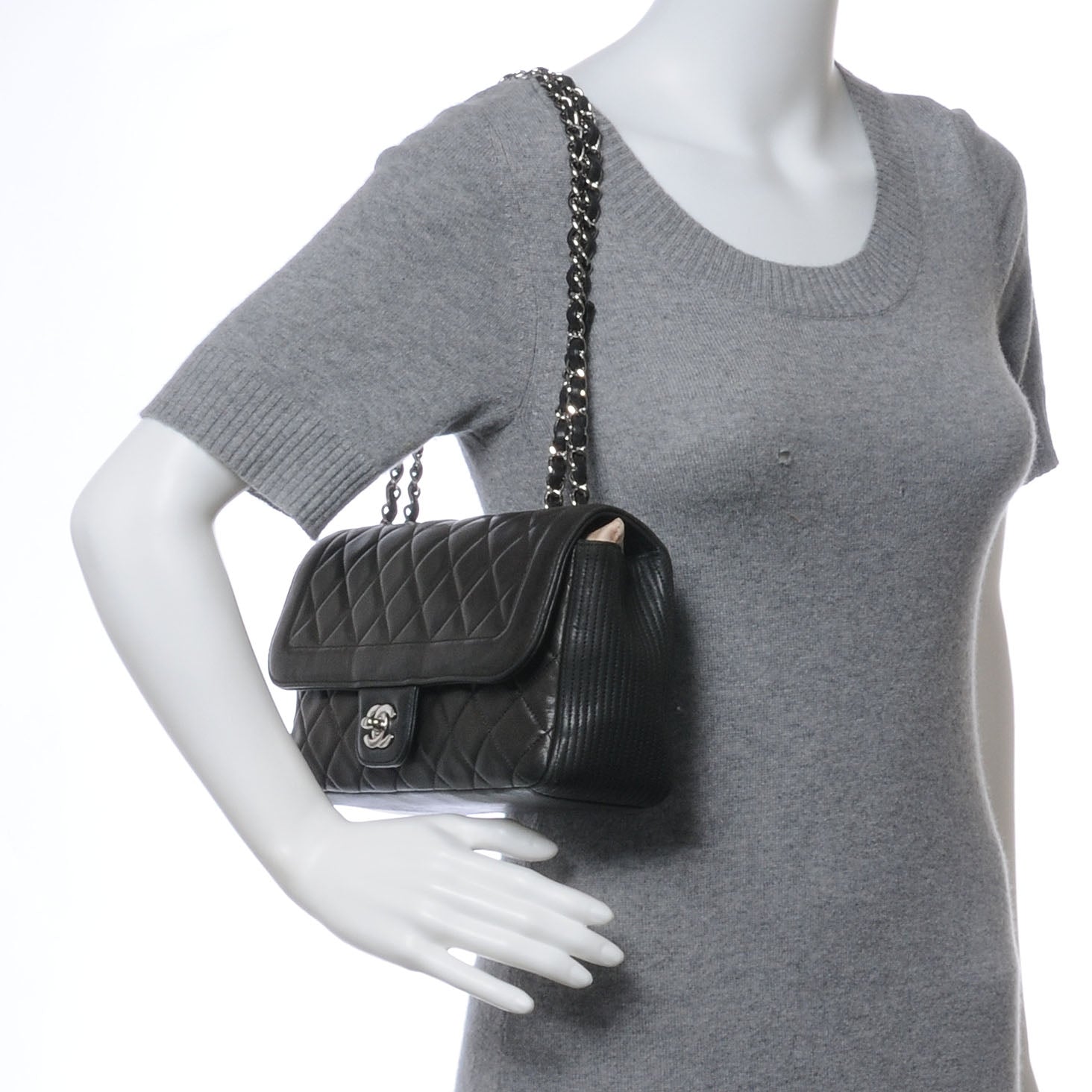 Chanel Lambskin Medium Coco Rider Flap Black 2 of 8