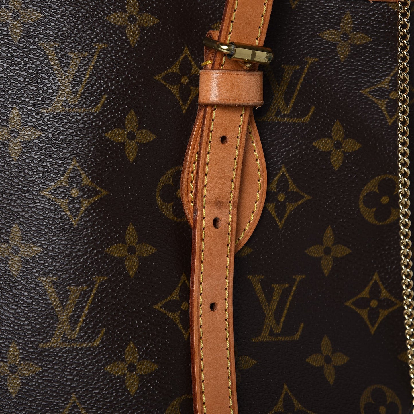 Monogram Petit Bucket 23