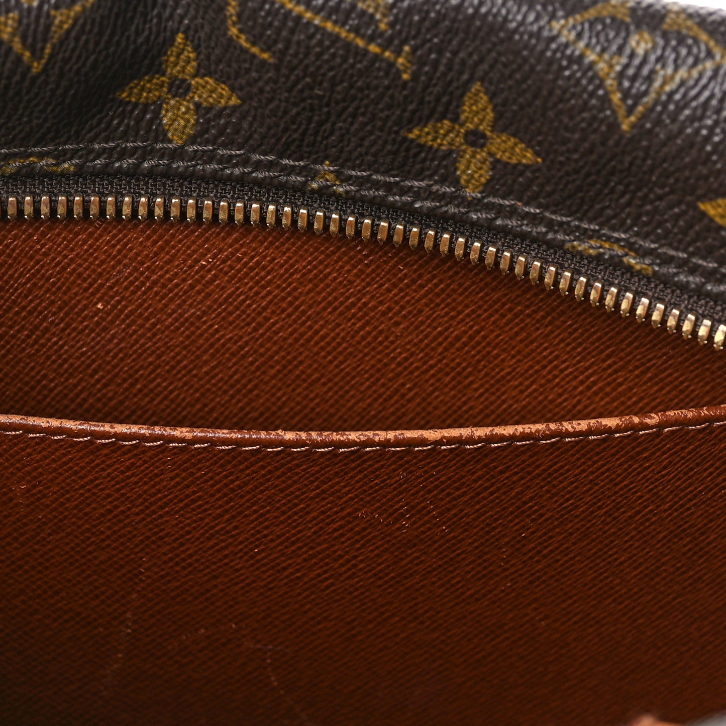 Monogram Cite MM
