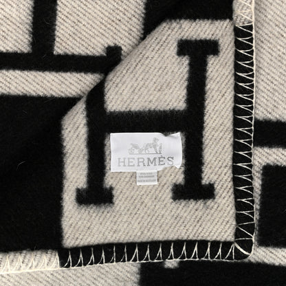 Hermes Wool Cashmere Avalon Blanket Ecru Gris Fonce 3 of 3