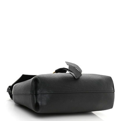 Valentino Garavani Pebbled Calfskin Small VRing Chain Shoulder Bag Black 4 of 12