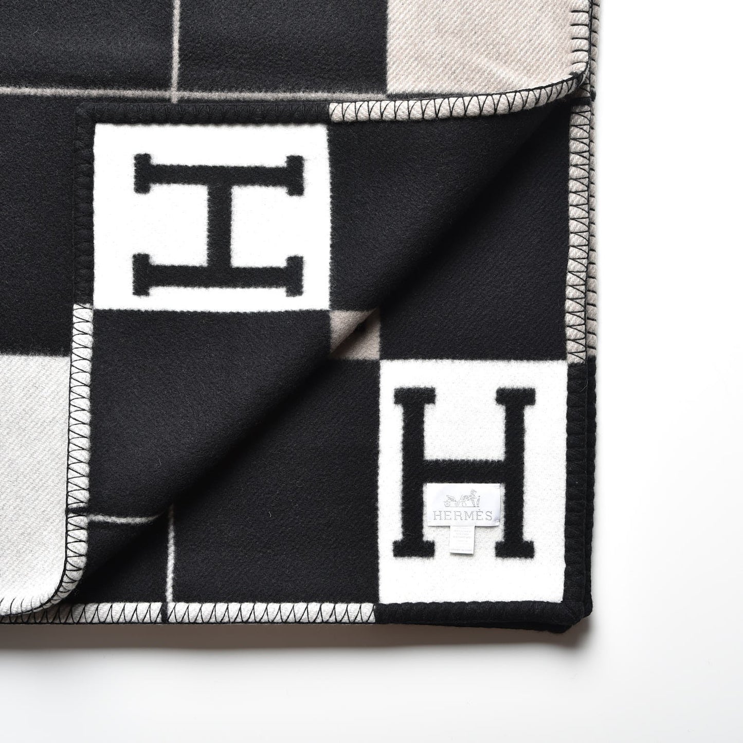 Wool Cashmere Avalon III Blanket Ecru Black