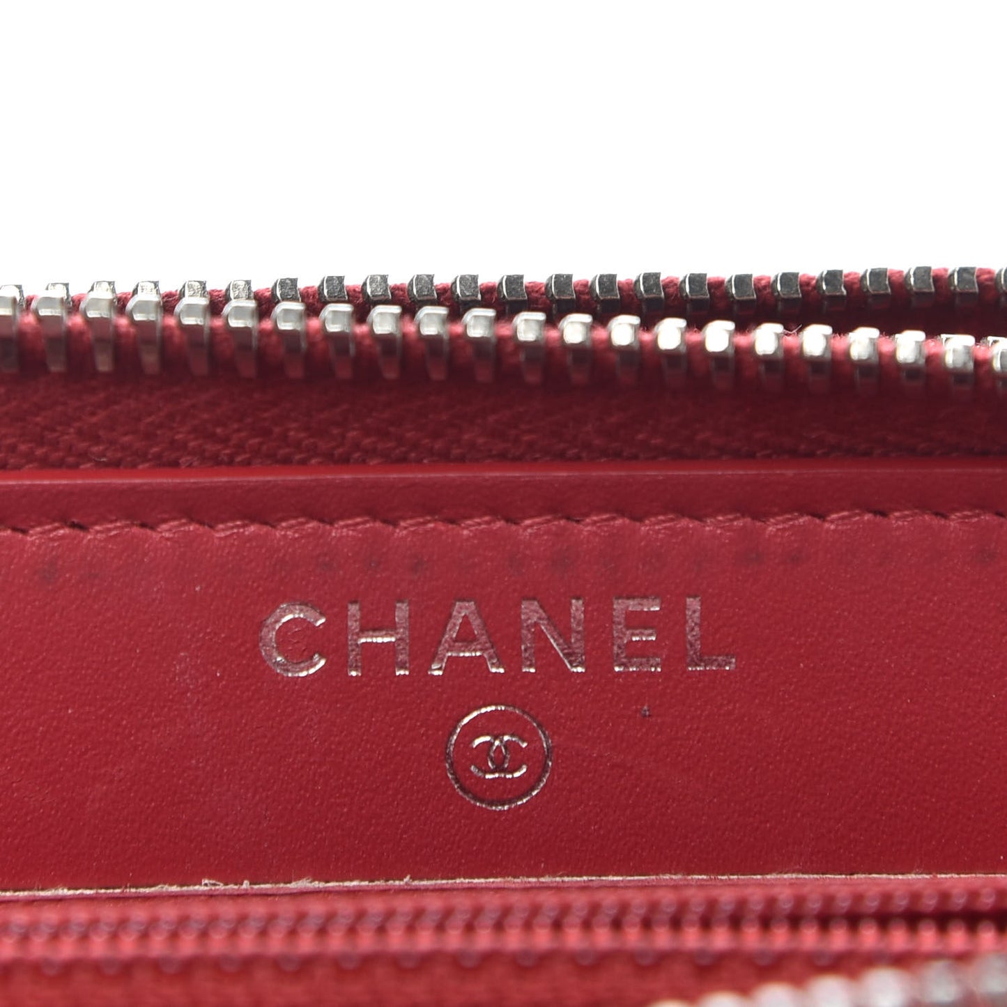Caviar Quilted Gusset Double Zip Around Wallet Red