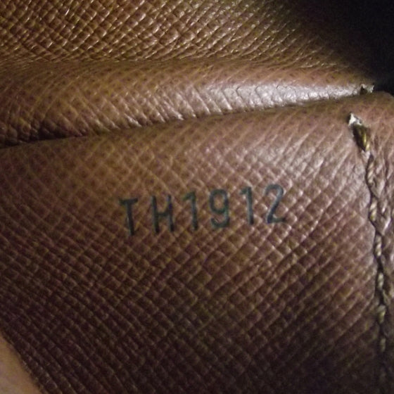 Louis Vuitton Monogram Papillon 30 9 of 9