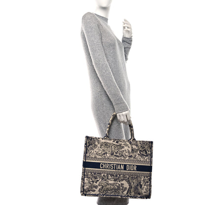 Christian Dior Canvas Embroidered Large Dioriviera Toile De Jouy Book Tote Blue 3 of 9