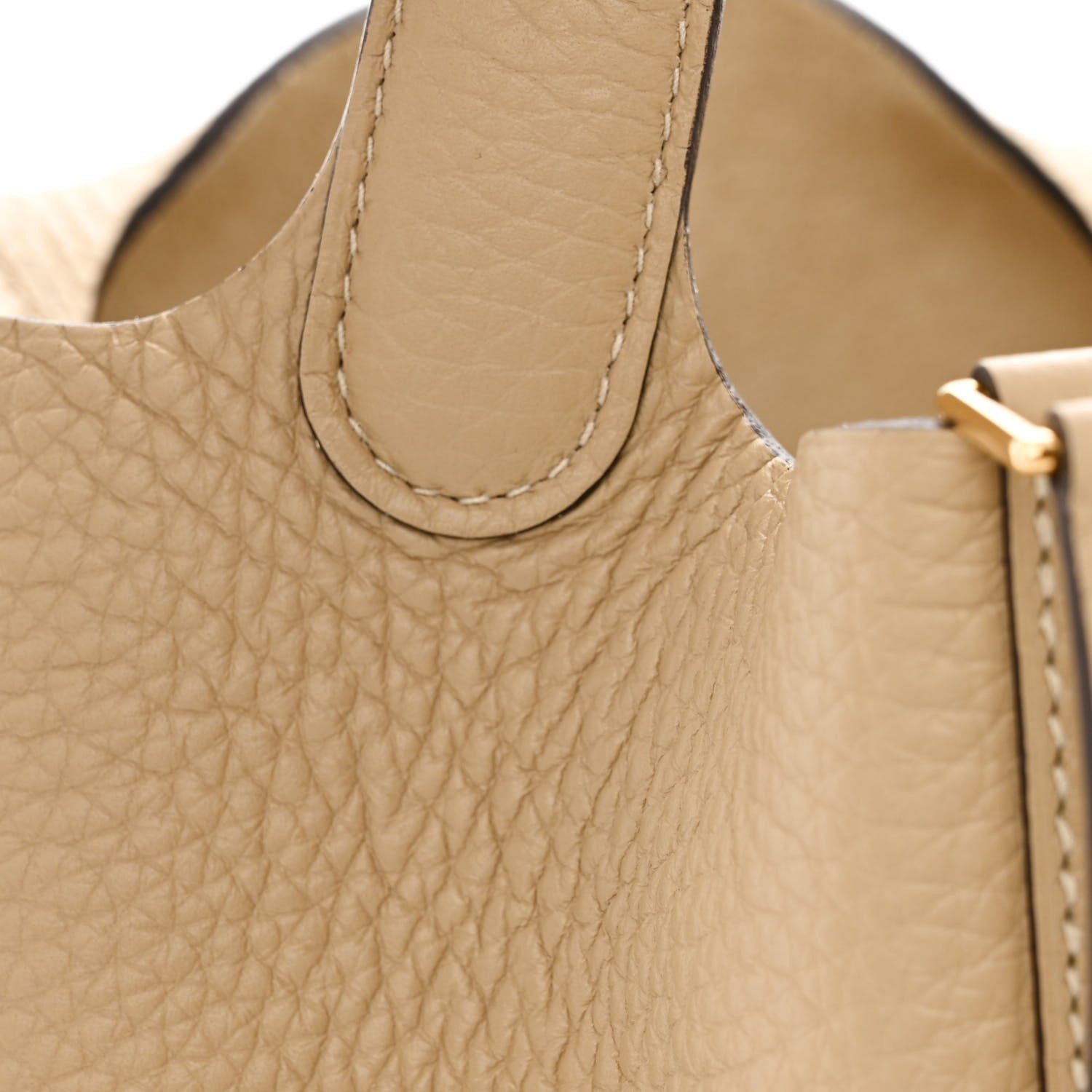 Hermes Taurillon Clemence Picotin Lock 18 PM Trench 12 of 13