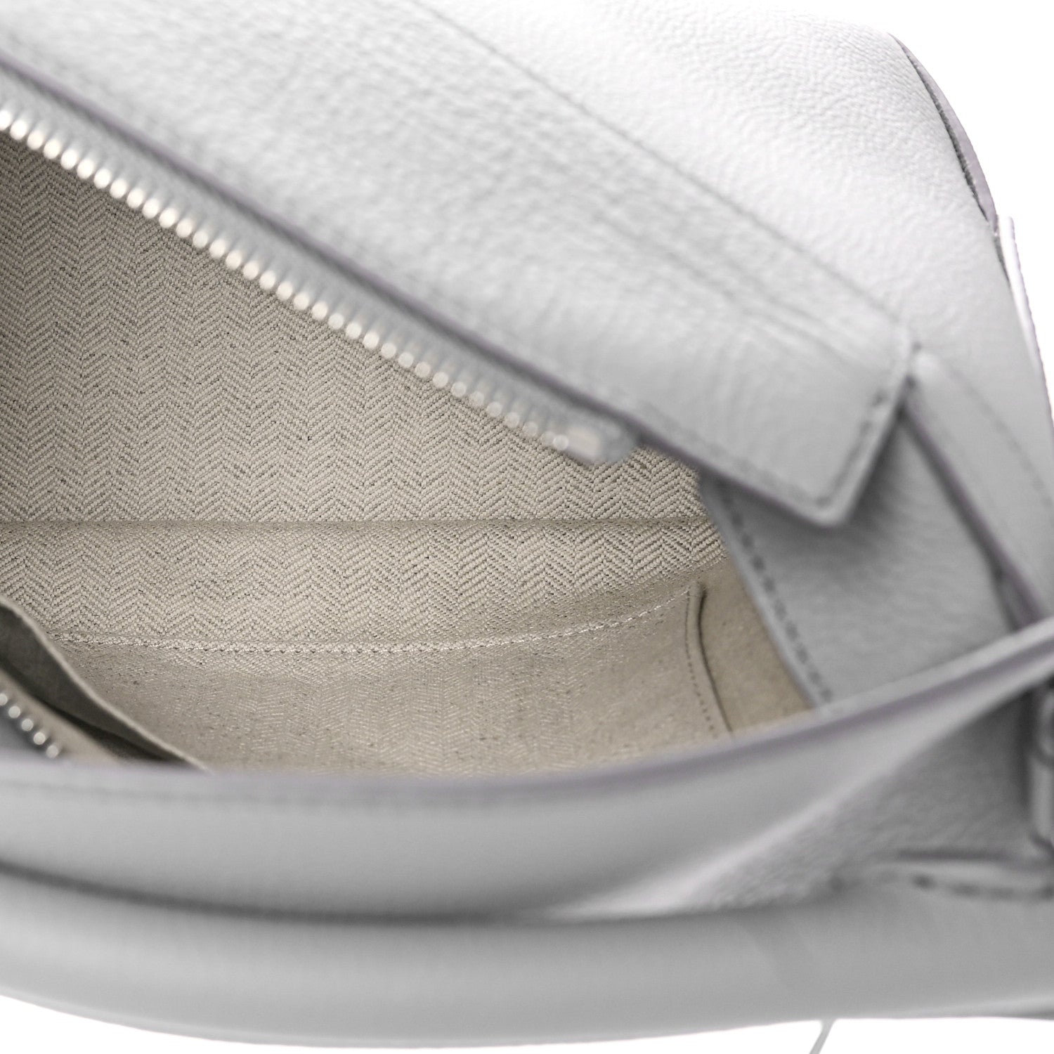 Loewe Calfskin Small Puzzle Edge Bag Pearl Grey 4 of 8