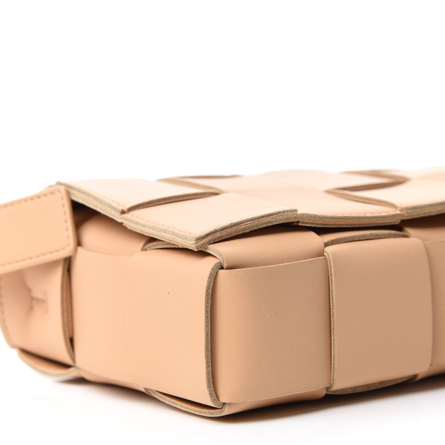 Bottega Veneta Nappa Maxi Intreccio Cassette Bag Nude 6 of 9