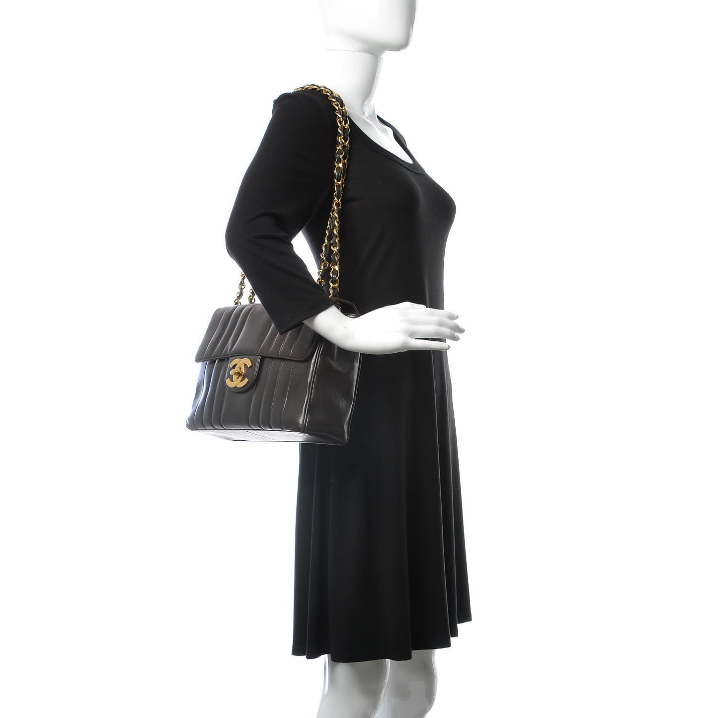 Lambskin Vertical Quilt Jumbo Flap Black