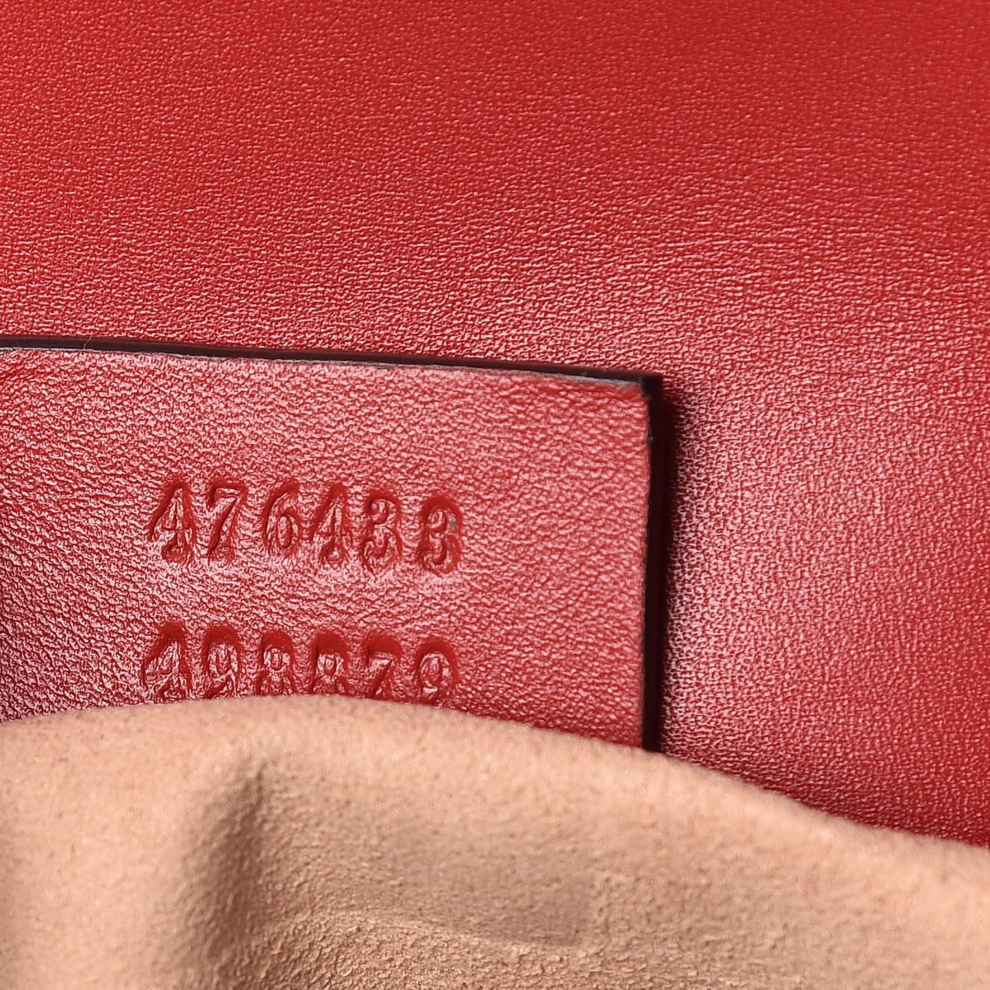 Calfskin Matelasse Super Mini GG Marmont Shoulder Bag Hibiscus Red