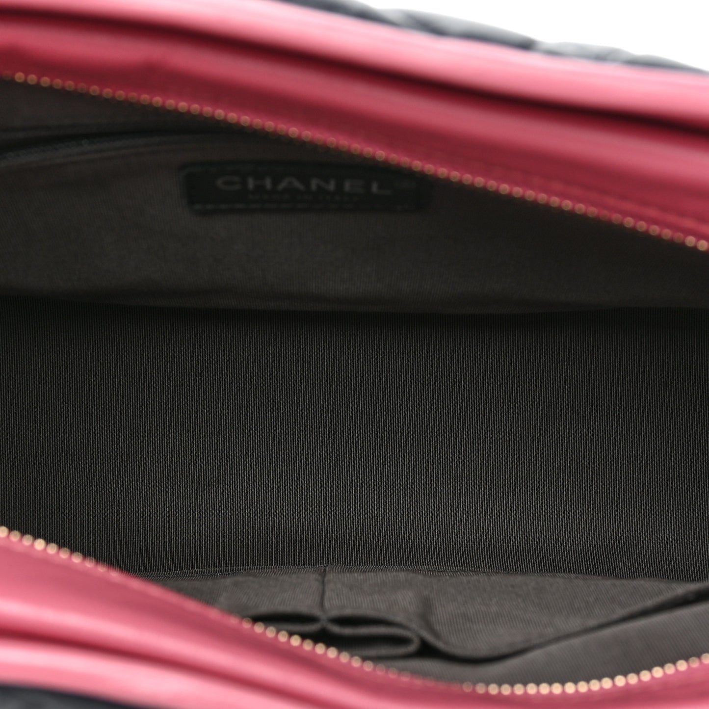 Aged Calfskin Chevron Quilted Medium Gabrielle Hobo Navy Black Pink