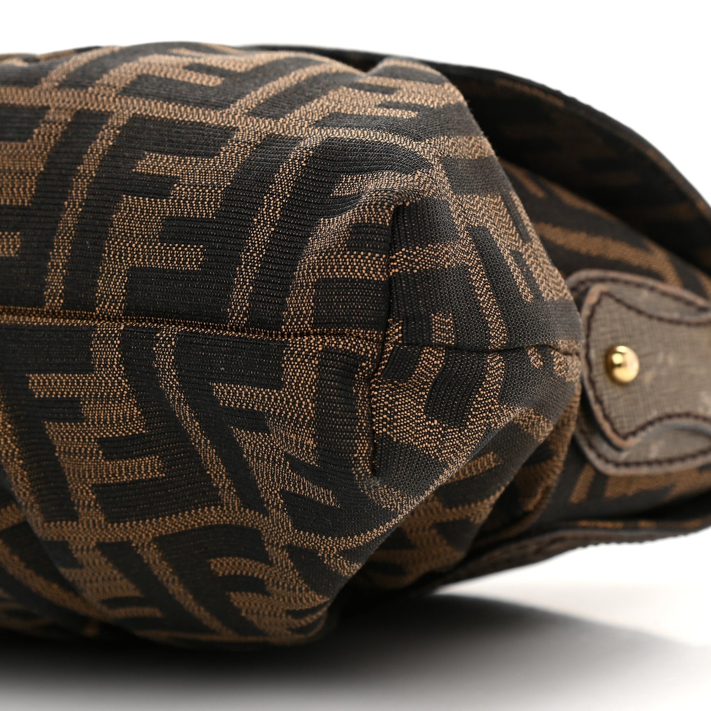 Zucca Small Chef Shoulder Bag Tobacco