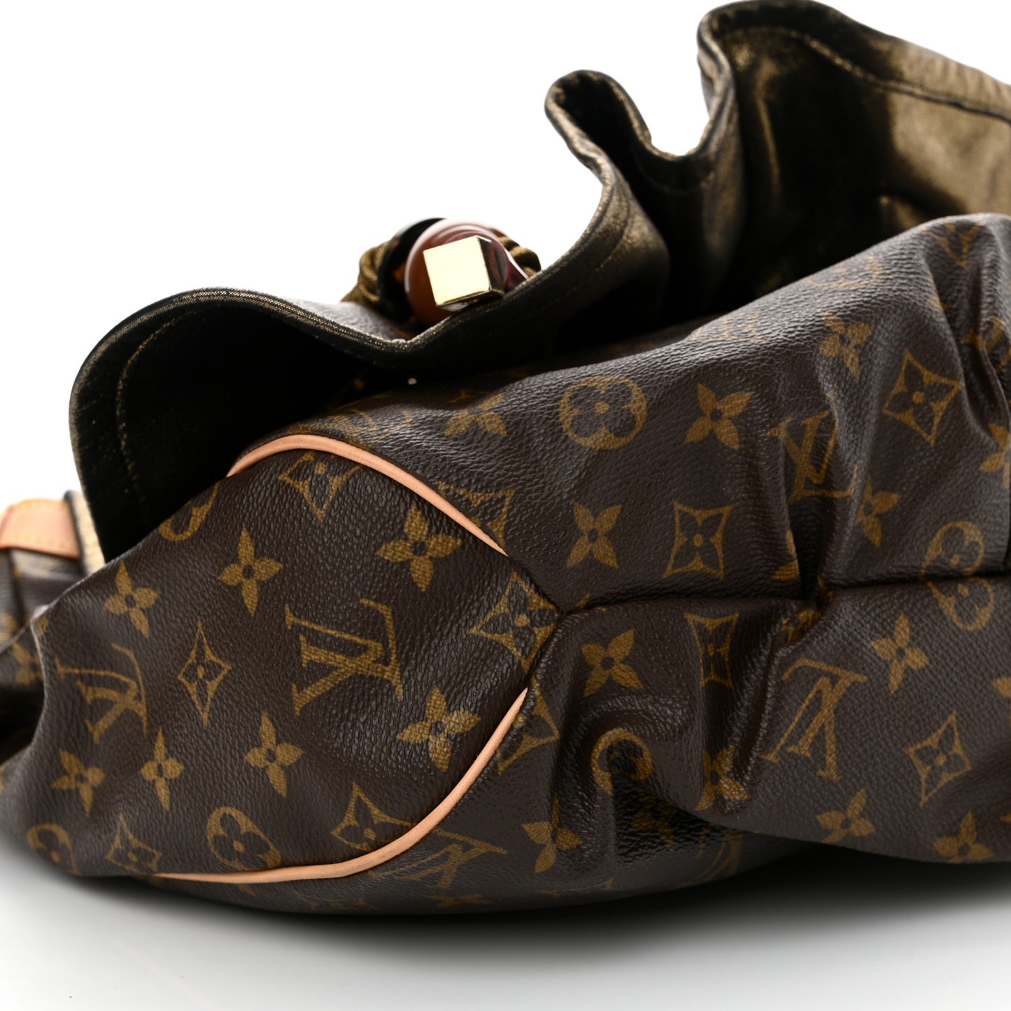 Monogram Kalahari GM