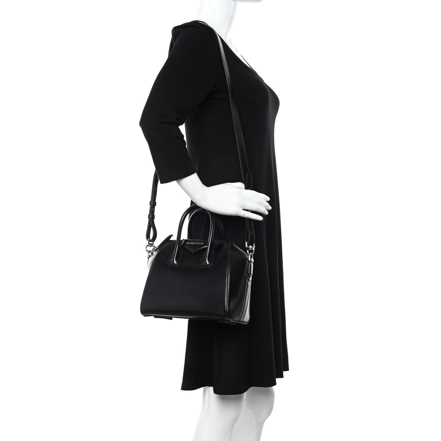 Shiny Lord Calfskin Mini Antigona Black