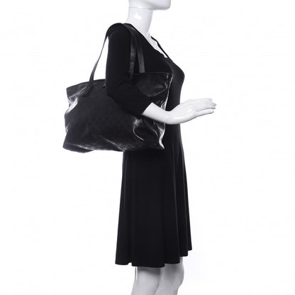 Gucci Imprime Monogram Medium Zippered Shopping Tote Black 2 of 12