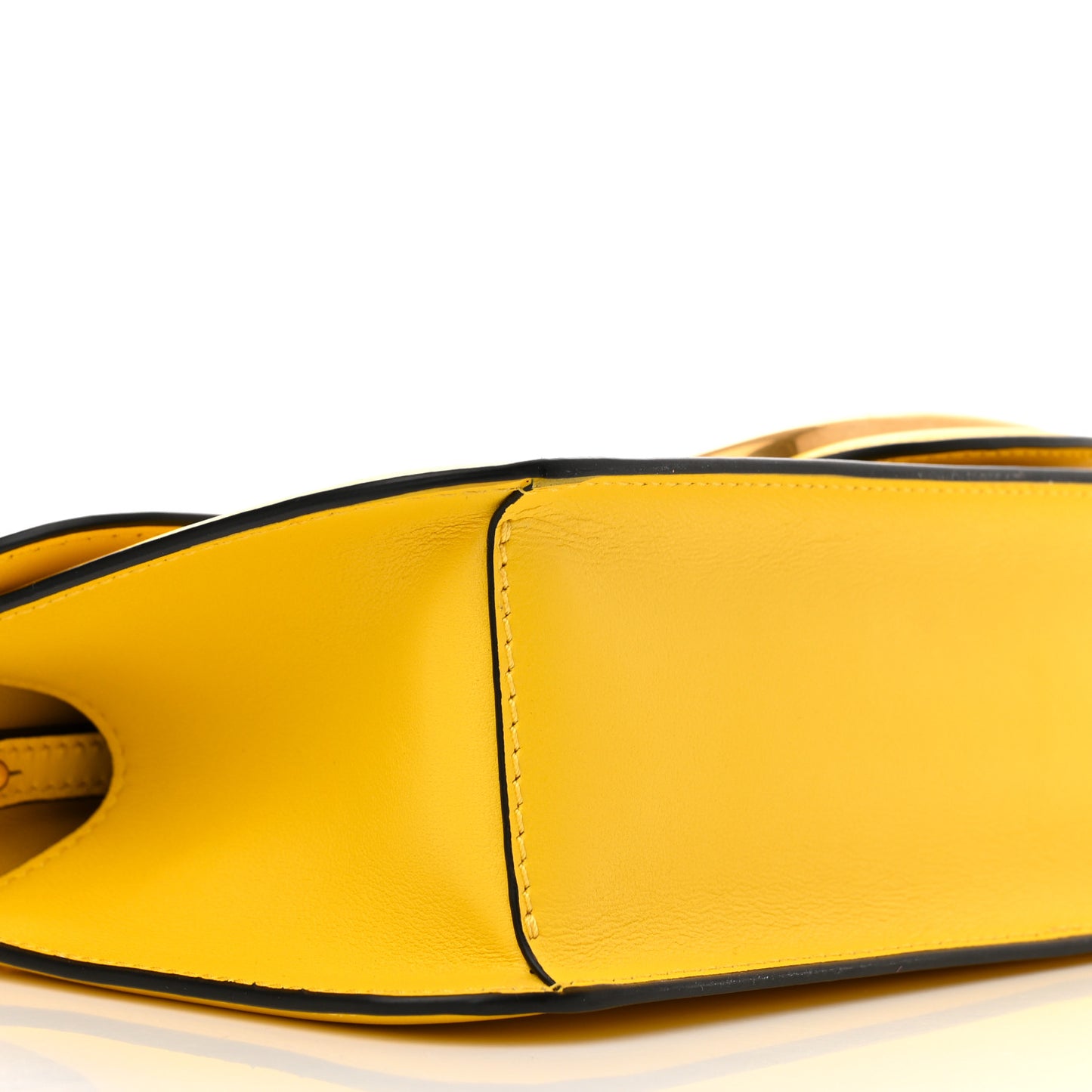 Calfskin Vlogo Loco Shoulder Bag Bright Lemon