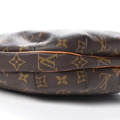 Louis Vuitton Monogram Croissant MM 9 of 11