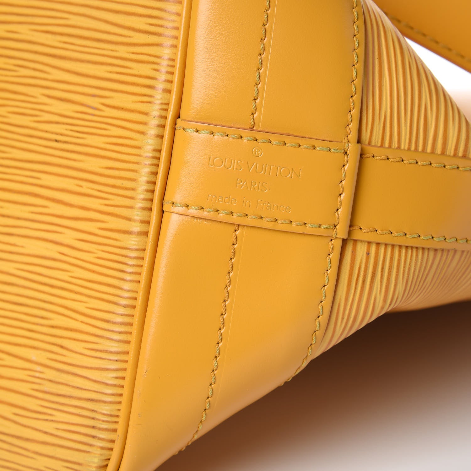 Louis Vuitton Epi Noe Tassil 18 of 20