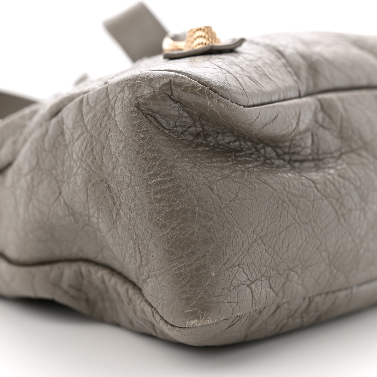 Agneau Giant 12 Gold Hardware Town Beige Liege