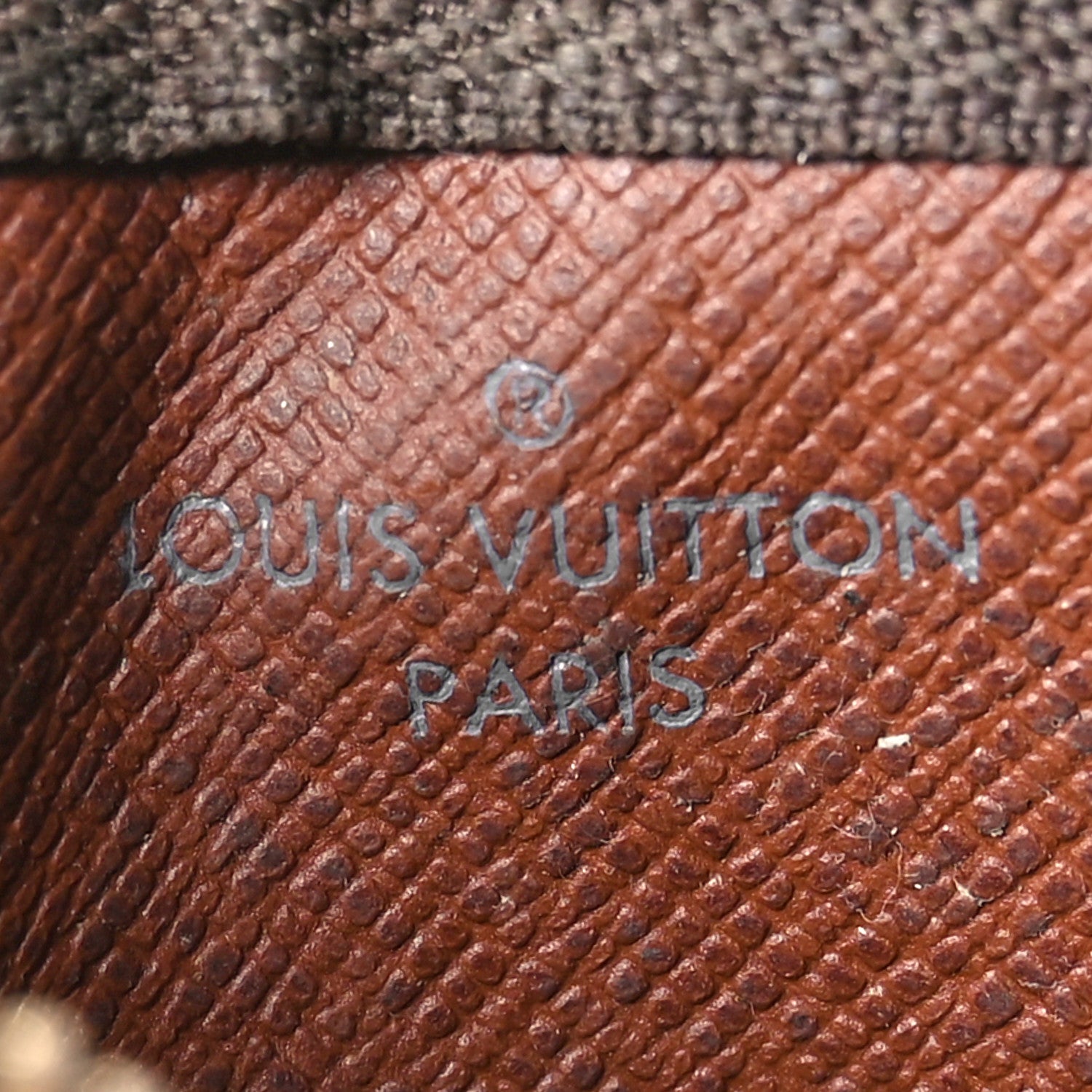 Louis Vuitton Monogram Key Pouch 6 of 8