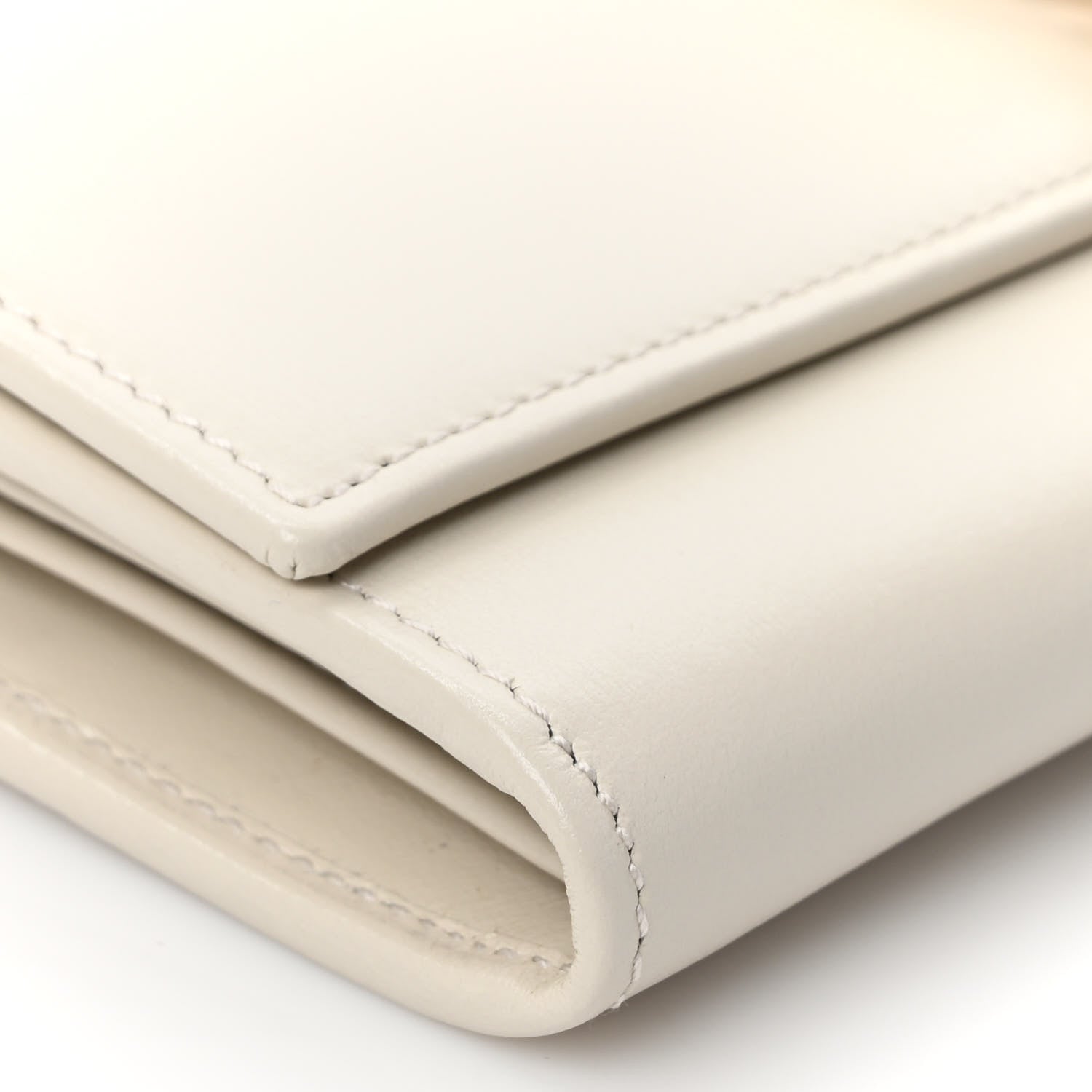 Gucci Calfskin Jackie 1961 Chain Wallet Mystic White 6 of 7