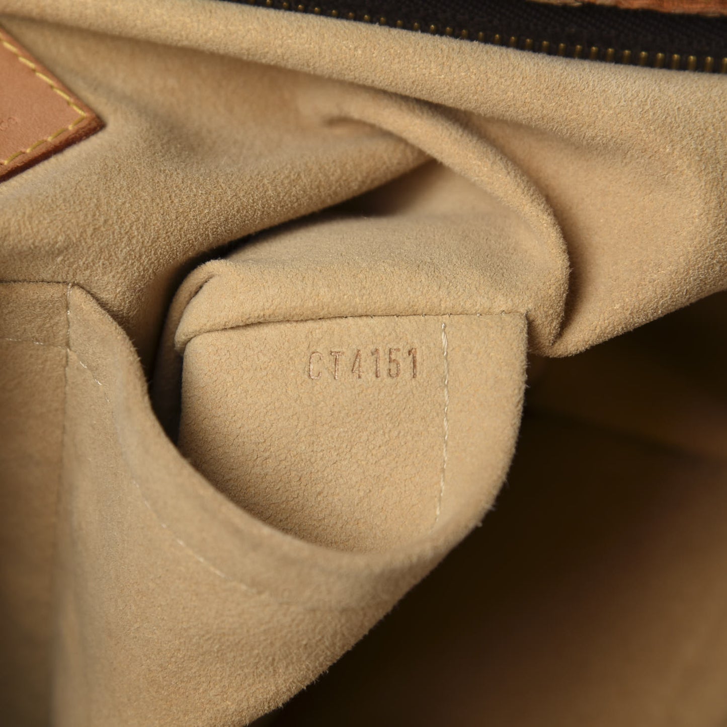 Monogram Estrela MM