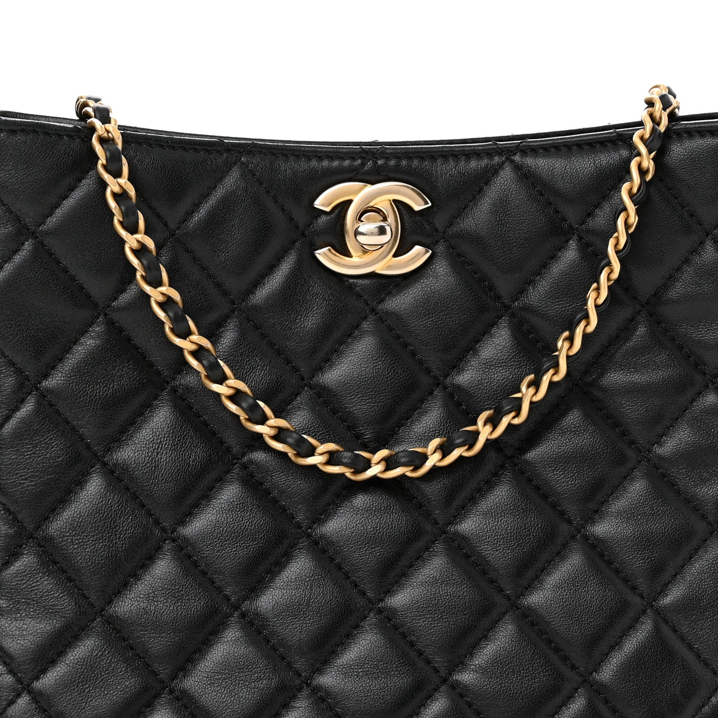 Lambskin Quilted Small Pearl Crush Hobo Black