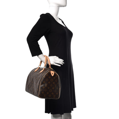 Louis Vuitton Monogram Speedy 30 2 of 12