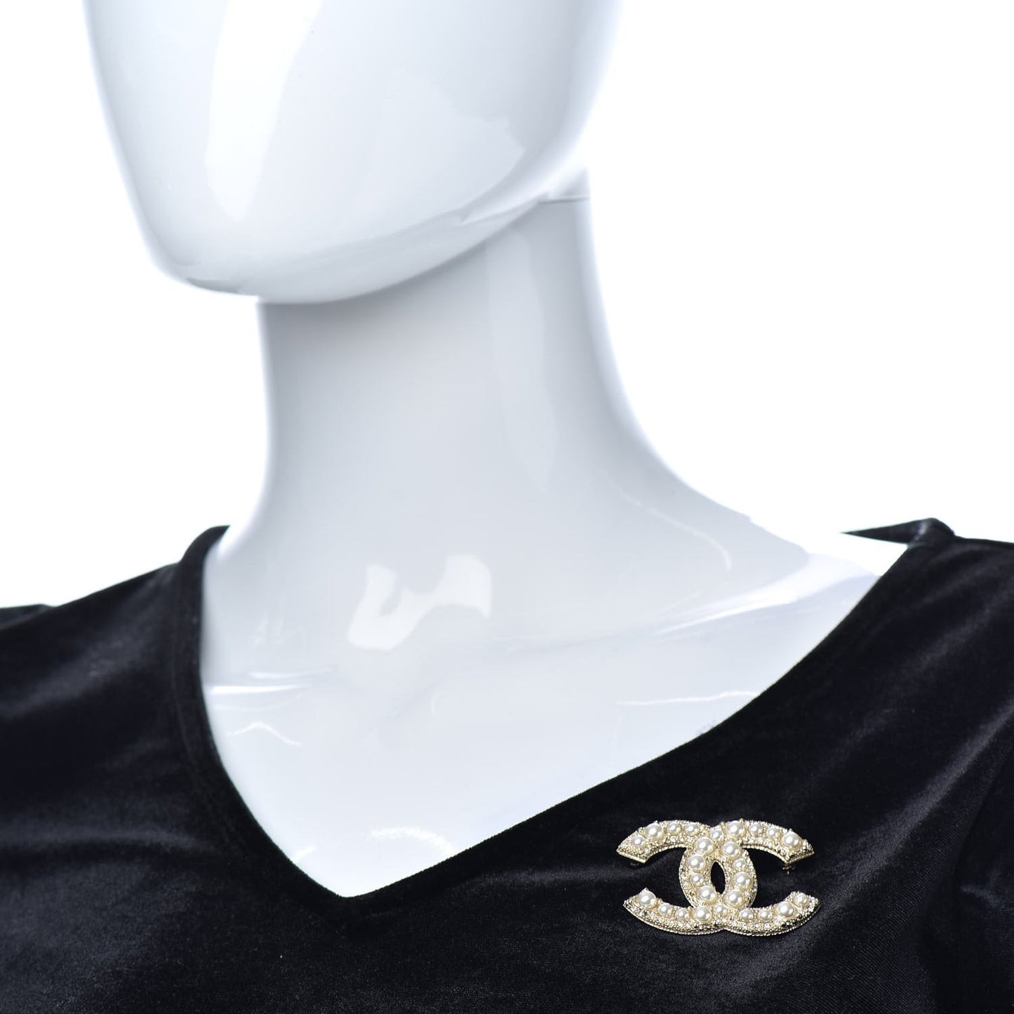Pearl CC Brooch Light Gold