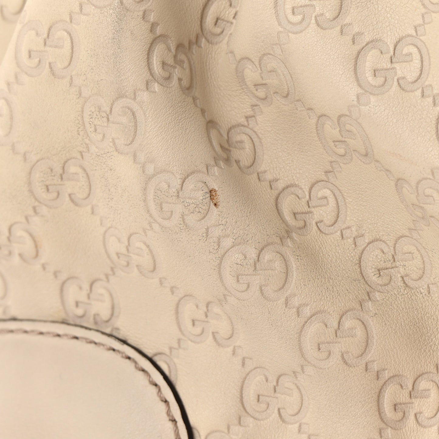 Guccissima Medium Sukey Top Handle Bag White