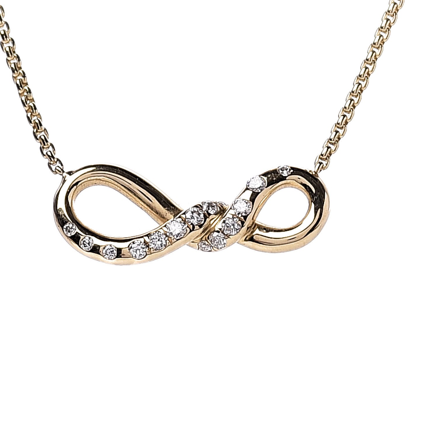18K Yellow Gold Diamond 19mm Continuance Pendant Necklace