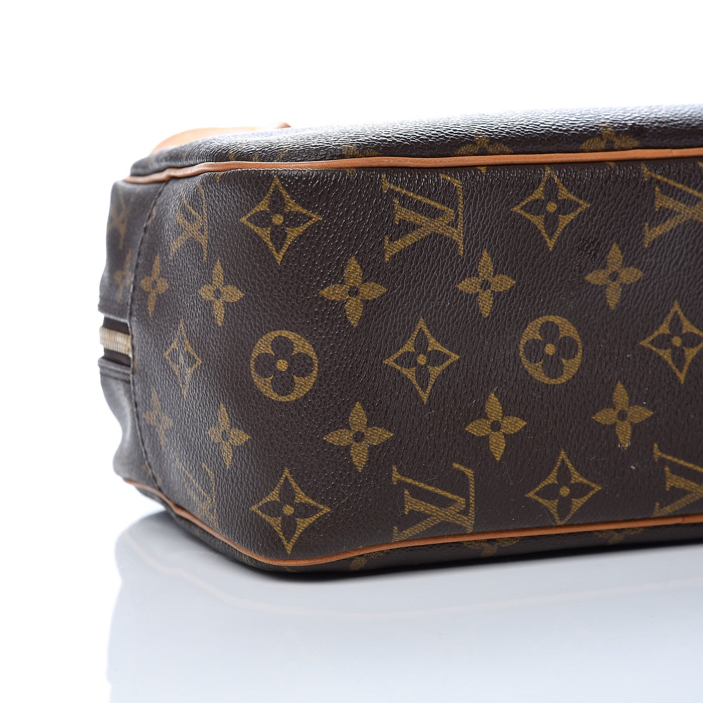 Monogram Cite MM