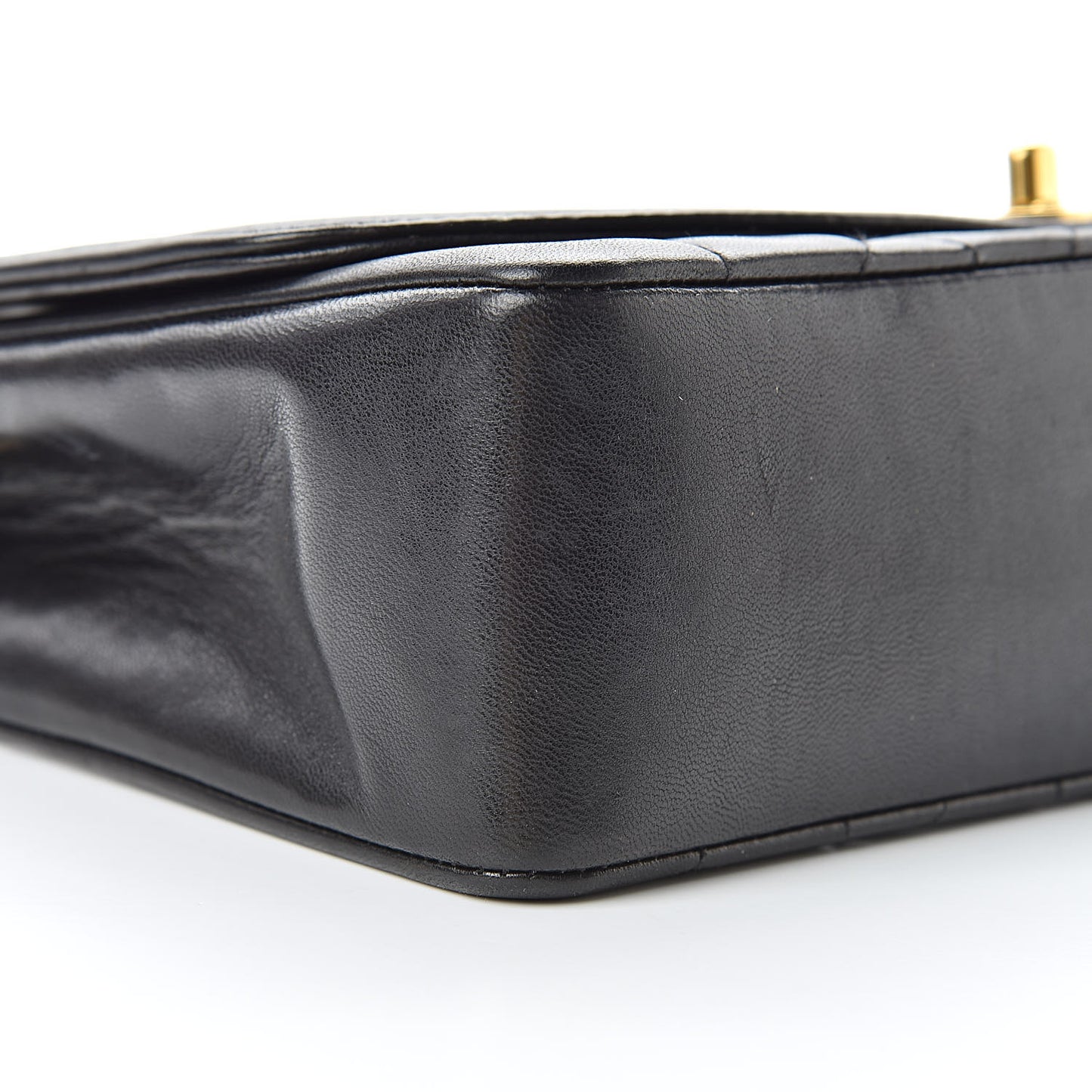 Lambskin Quilted Medium Single Flap Black