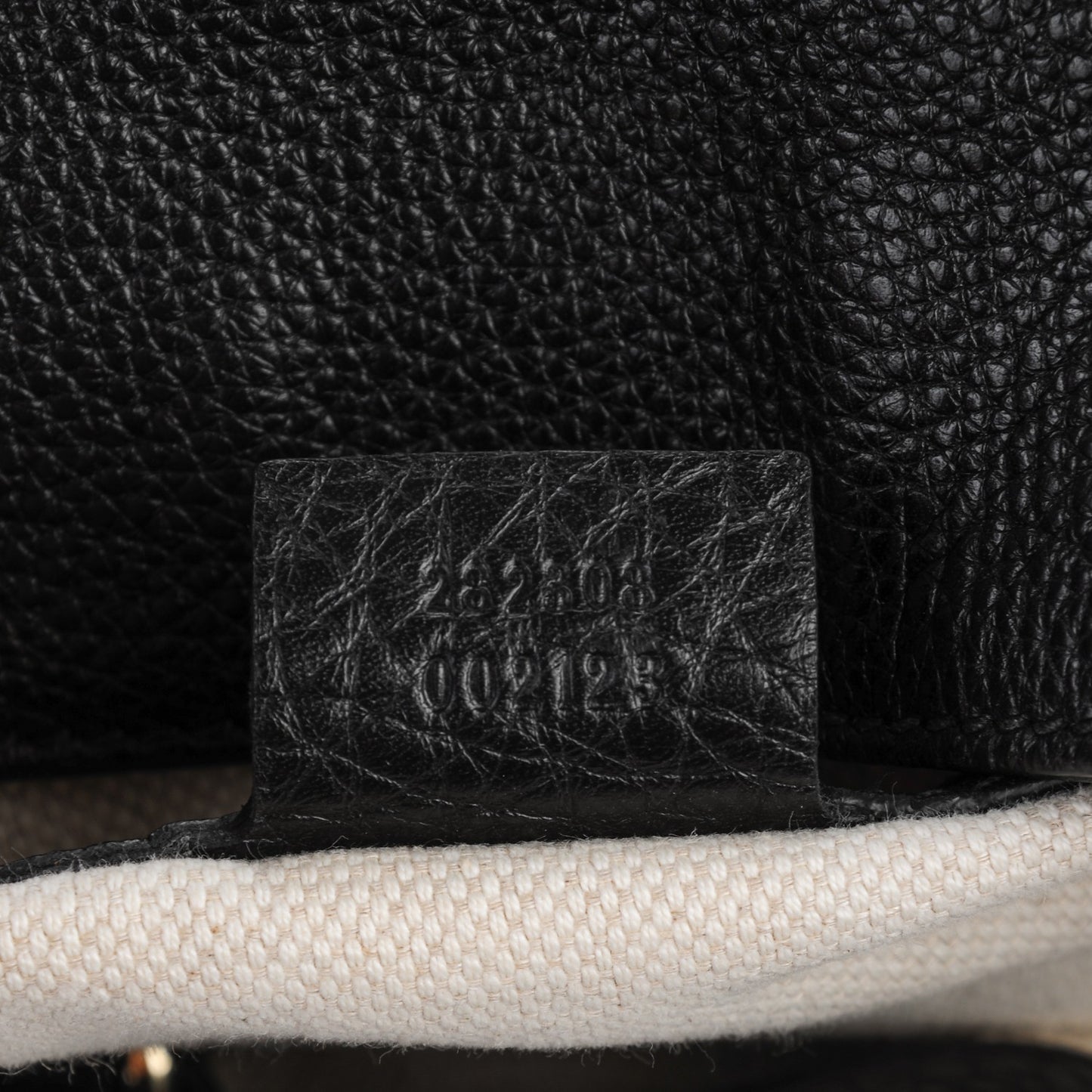 Pebbled Calfskin Large Soho Shoulder Bag Black