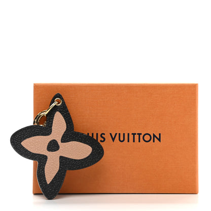 Louis Vuitton Monogram Wild At Heart Illustre Bag Charm Key Arizona 6 of 6