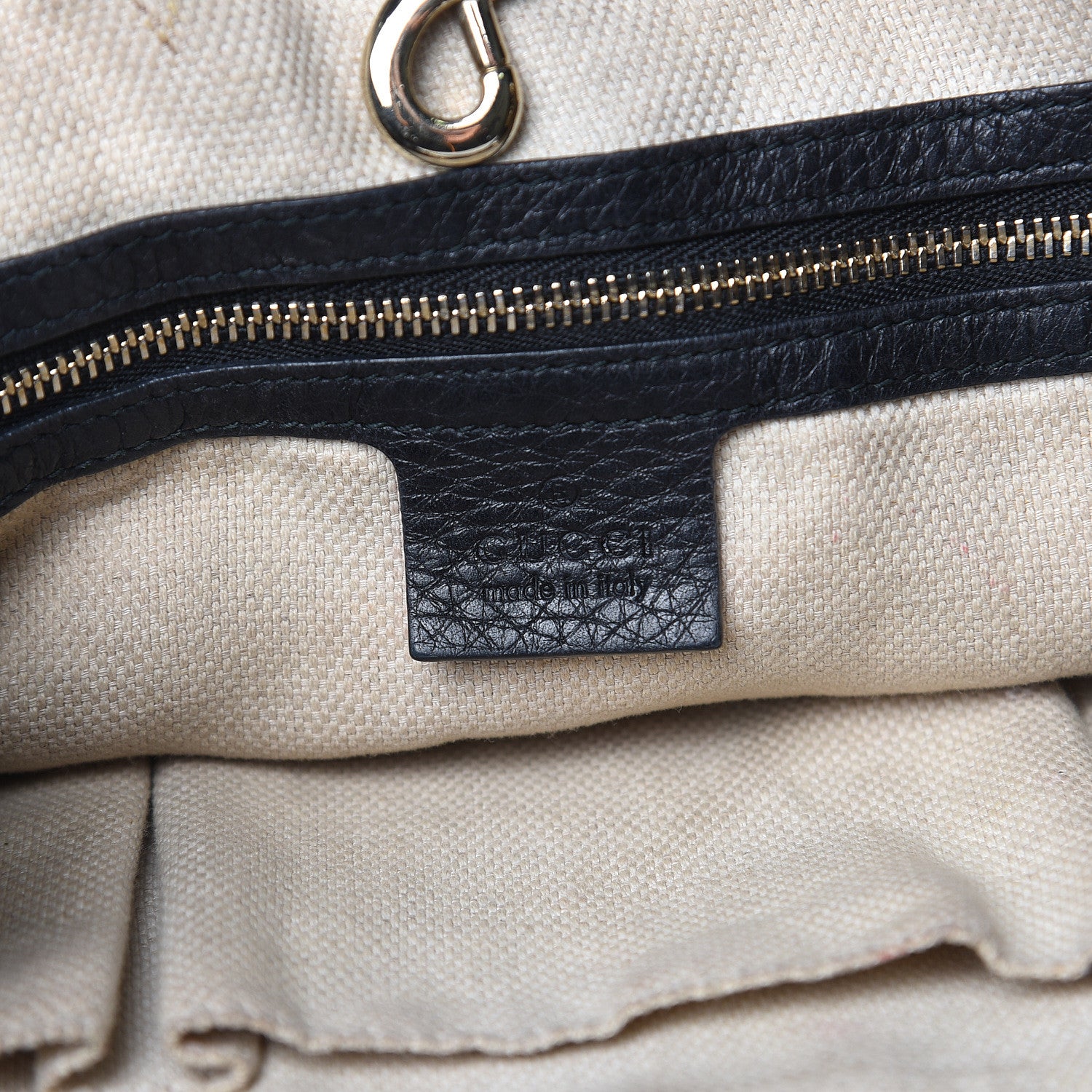 Gucci Pebbled Calfskin Medium Soho Chain Shoulder Bag Black 6 of 18
