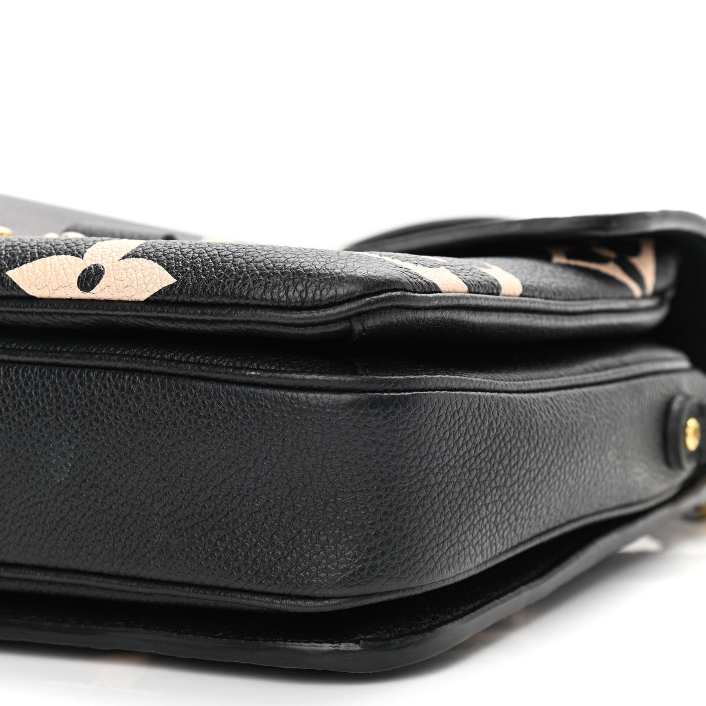 Empreinte Monogram Giant Pochette Metis Black Beige